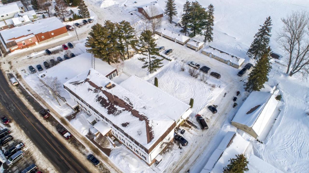 Caswell Resort Sundridge Exterior foto